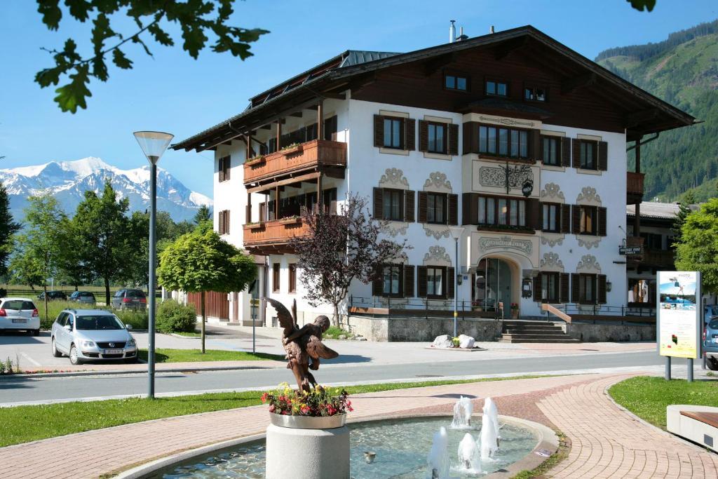 Gasthof Zur Post Maishofen Exterior foto